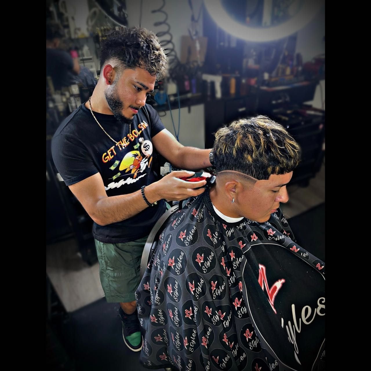 099b16b35b4a43b99e4064d6b78b2b-xl-styles-biz-photo-78d7885a8afd4ffc9bf7b1a092812c-booksy